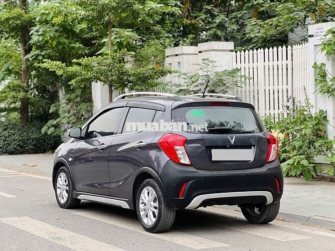 VinFast Fadil Base 2021 Xám - Lên đủ đồ chơi
