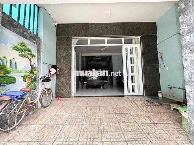 NHÀ NGUYÊN CĂN CÓ GARA OTO KHU ĐỒNG BỘ