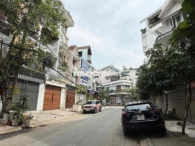 NHÀ NGUYÊN CĂN CÓ GARA OTO KHU ĐỒNG BỘ