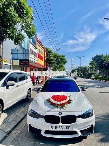 BMW 320i Trắng Tự động