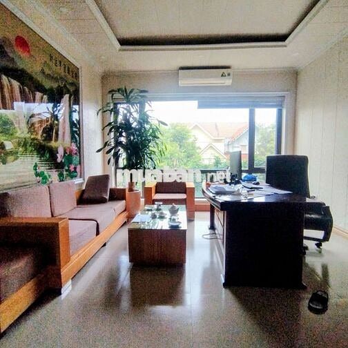 Tôi cần bán BT liền kề,Trung Thư,6tầng thang máy .