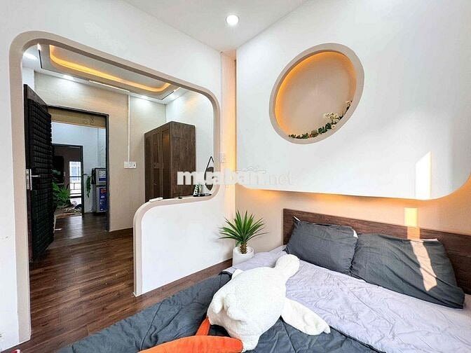 2 PHÒNG NGỦ - 1 PHÒNG KHÁCH - CỬA SỔ Full Nội thất