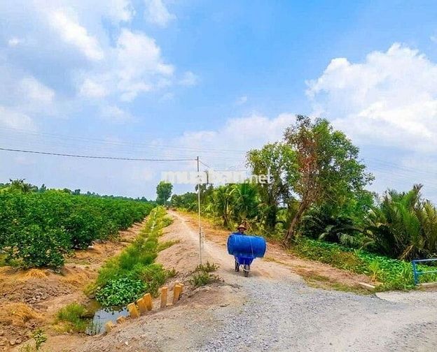 quá đẹp, chỉ 590tr sở hữu 500m2 đất vườn chuyển thổ view kênh