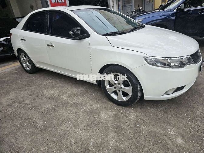 Kia Cerato 2010 Trắng