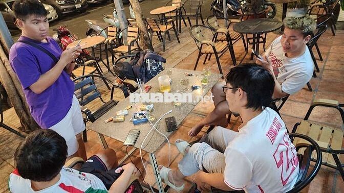 cần tuyên Đồng đội gấp