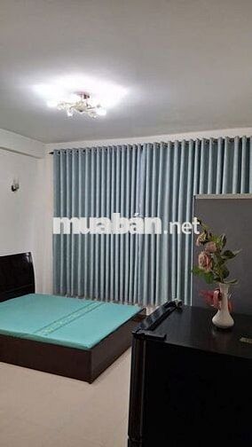 Phòng cho thuê đầy đủ tiện nghi tại trung tâm Q.3, có lối đi riêng