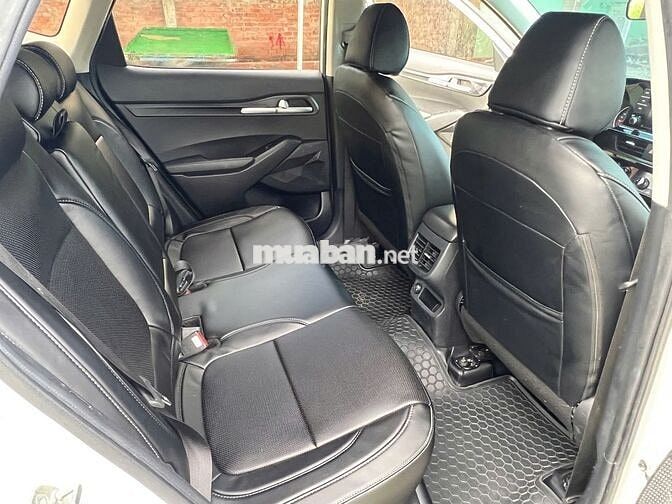 Kia Seltos 1.4 Turbo lăn bánh 2021 Trắng