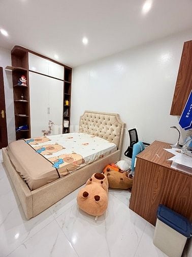 * “Chính chủ bán biệt thự Geleximco B Lê Trọng Tấn 120m² – nội thất xị