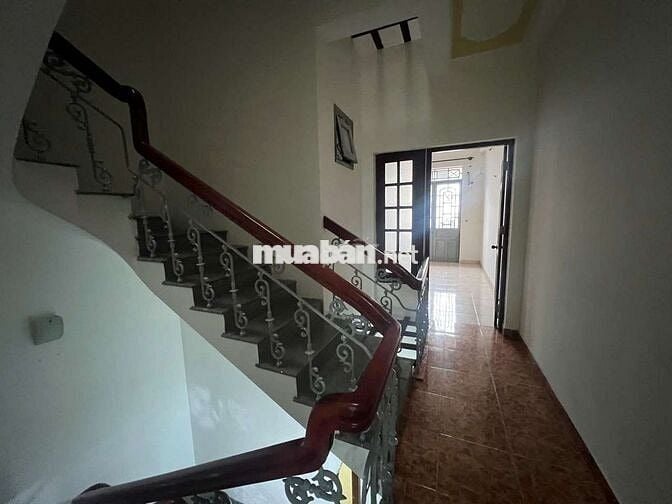 NHÀ MẶT TIỀN KINH DOANH - PHÙ HỢP MỞ TRUNG TÂM DẠY HỌC