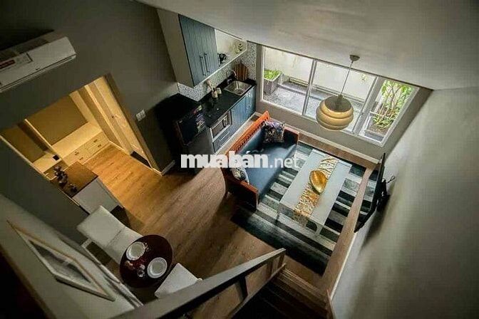 CHDV full nội thất duplex cao không đụng đầu ngay công viên HVT