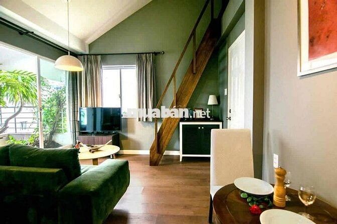 CHDV full nội thất duplex cao không đụng đầu ngay công viên HVT