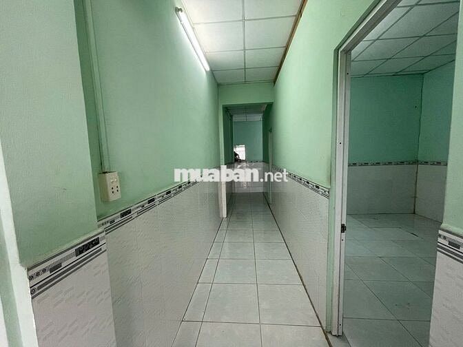 Nhà C4, Hẻm xe hơi 4 chổ- 4m7x18m, ký ở LÂU DÀI, giá còn thương lượng