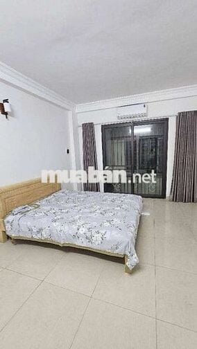 BÁN NHÀ LĨNH NAM DÂN XÂY 30M - 3 NGỦ HƠN 6 TỶ  SỔ ĐỎ RIÊNG