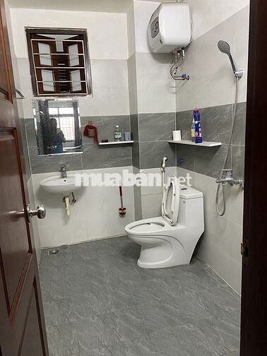 Phòng trọ 25m2 ngõ 11941 Chùa Láng