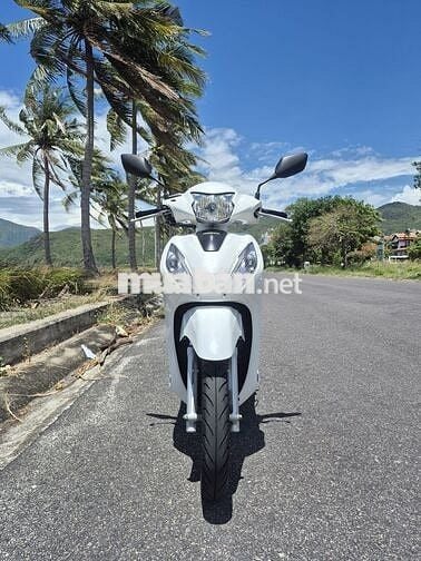 Honda Vision 2024 Trắng