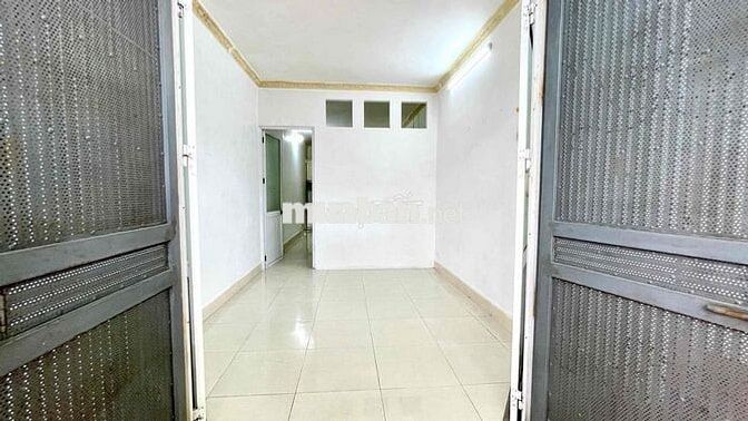 Cần cho thuê căn nhà 1K 1N khép kín - DT 40m2, Gần Ga Thái Hà