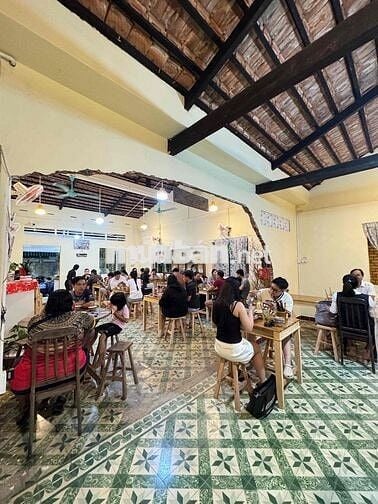Tuyển Phục Vụ Full Time / Part Time
