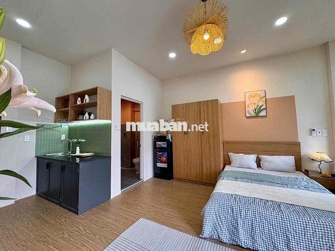 Cho Thuê Căn Hộ Rộng 40m2 Ban Công Bếp Riêng Gần Cầu Ông Lãnh