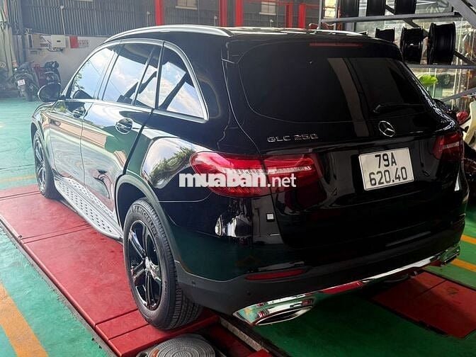 Mercedes-Benz GLC 250 2016 Đen