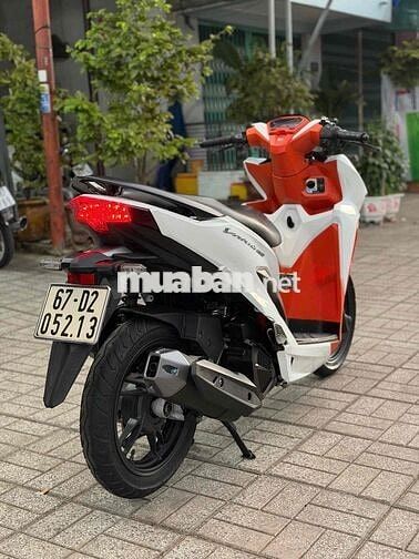 Honda Vario 150 Trắng Cam biển 67 máy zin