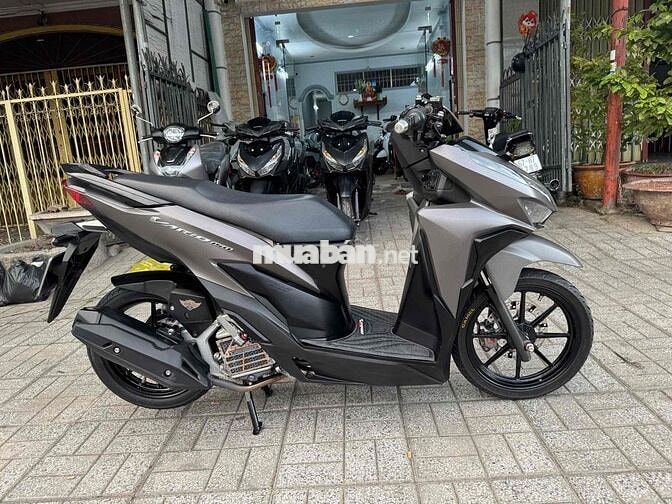 Honda Vario 150 Vàng cát máy nguyên zin