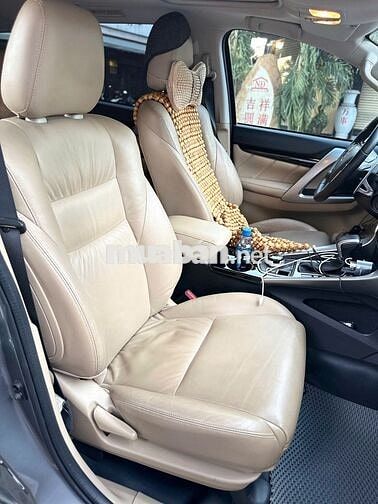 Pajero Sport máy xăng 2 cầu, bản Full, Odo 61k Km