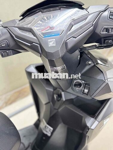 Honda Vario 150 Đen đỏ