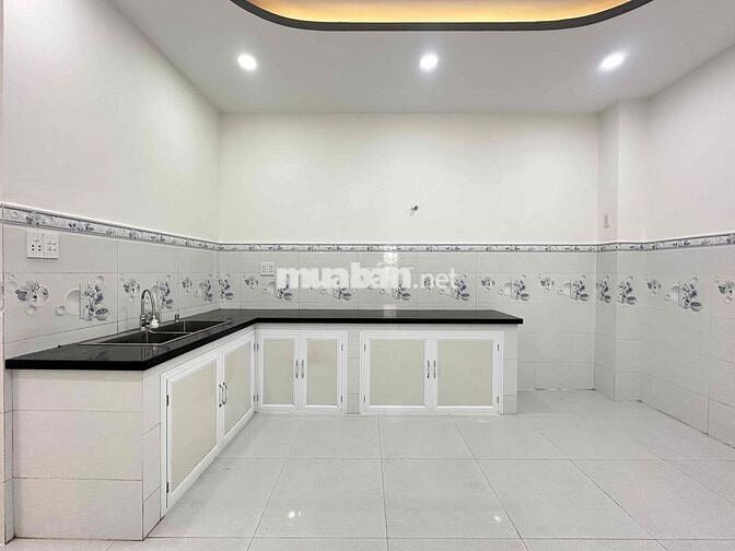 Hồ Biểu Chánh , Quận Phú Nhuận