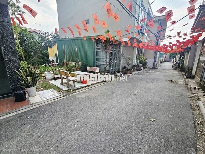 HÀNG ĐẸP, 45M2 ĐẤT TRÂU QUỲ, GIA LÂM, NGÕ THÔNG OTO VÀO TẬN ĐẤT