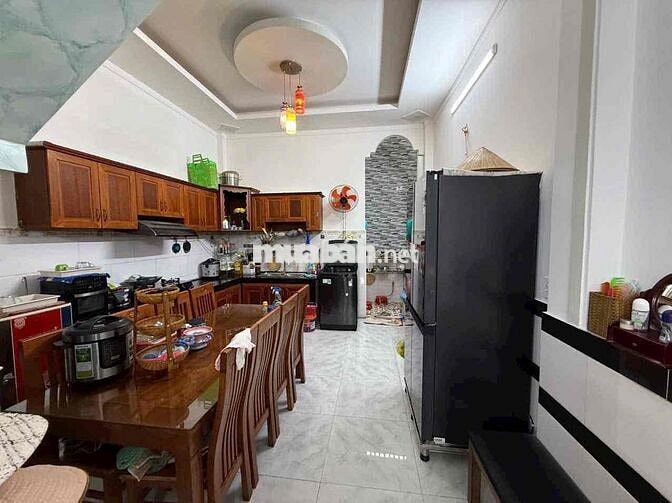 NHÀ PHỐ 1 LẦU DT 64M BÌNH HÒA GẦN NGUYỄN DU