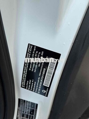 Vinfast VF3 T8/2025 Trắng Pin mua odo 12000km