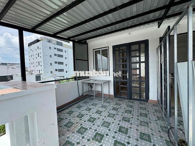 Trống lại studio ban công tách bếp trung tâm Q7 Lotte TDTU RMIT PMH SC