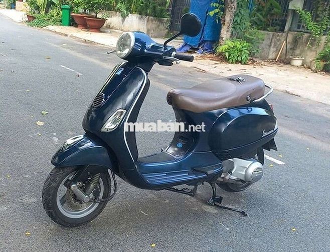 Vespa fi 125cc 2012 máy zin chưa rớt đầu.êm ru