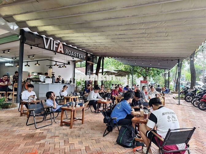 Tuyển dụng nhân viên quán cà phê