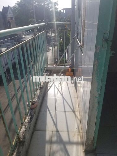 Phòng trọ gần Đại Học Luật, Quốc Lộ 13, Có lầu, ban công, chỗ để xe.