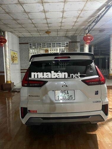 Mitsubishi Xpander 7 chỗ Trắng