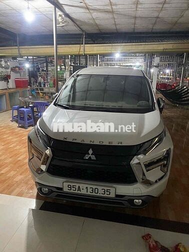 Mitsubishi Xpander 7 chỗ Trắng