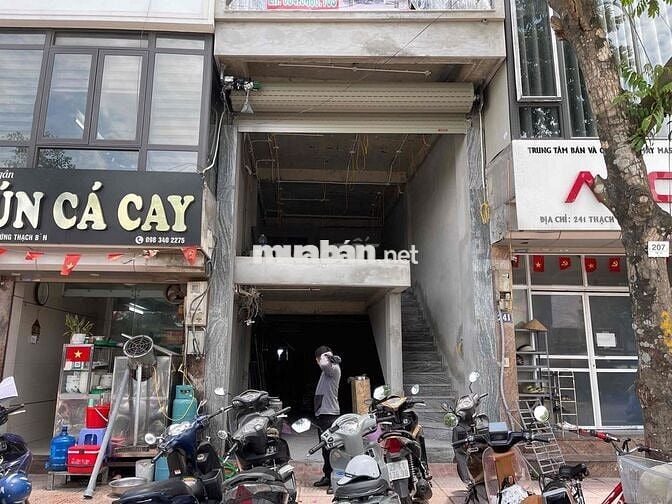 CHO THUÊ CẢ NHÀ MẶT ĐƯỜNG THẠCH BÀN, KHU DÂN CƯ, HỢP ĐỒNG LÂU DÀI
