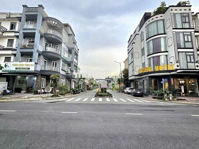 ĐẤT BIỆT THỰ VIP DT 200M LÁI THIÊU SAU SIÊU THỊ LOTTE