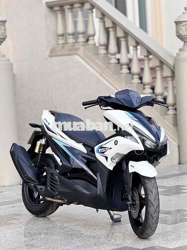 Yamaha NVX 155 2017 Trắng đen