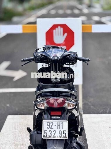 Honda Vision 2017 Đen bóng