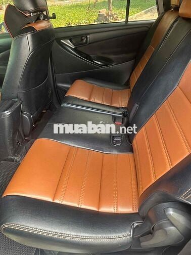Toyota Innova 2018 2.0G -