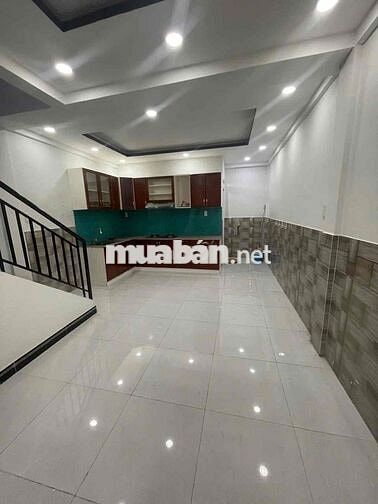 NHÀ MẶT CHỢ KINH DOANH - SẦM UẤT - NGAY ĐƯỜNG HẬU GIANG Q6 72M2 3 TẦNG