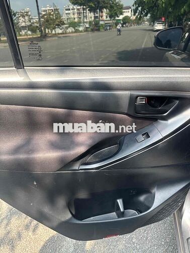 Toyota Innova 2018 2.0G -
