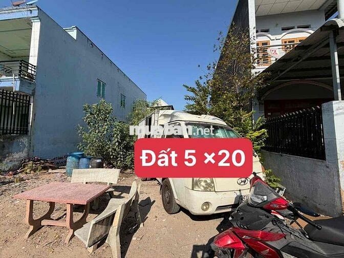 ĐẤT MT BÌNH HÒA 08 NGAY BÙI HỮU NGHĨA DT 100M
