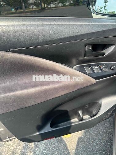 Toyota Innova 2018 2.0G -