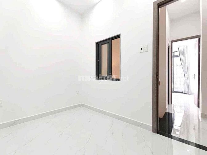 Cần bán gấp nhà Bình Thạnh, sổ hồng riêng