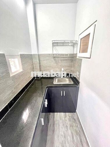 Bình Thạnh (Hàng Xanh). Tách bếp. 30m2
