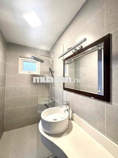 Bình Thạnh (Hàng Xanh). Tách bếp. 30m2