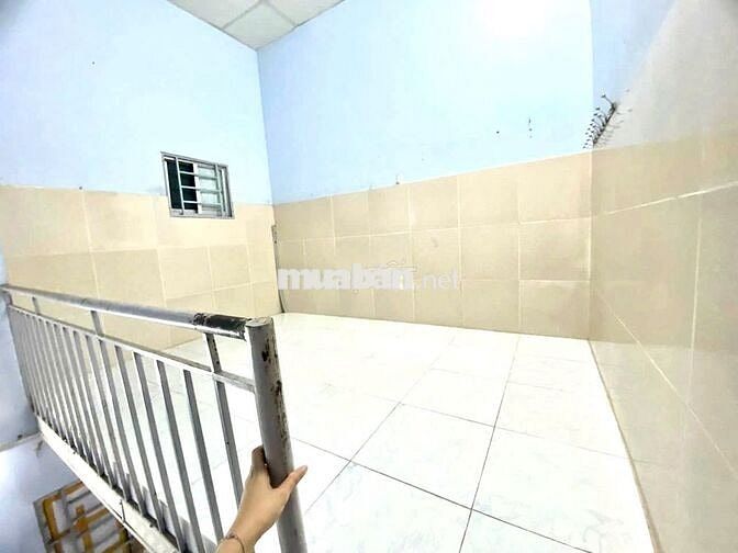 Phòng giá tốt gác cao, thoáng mát ngay cviên, giờ tự do, kvực An ninh